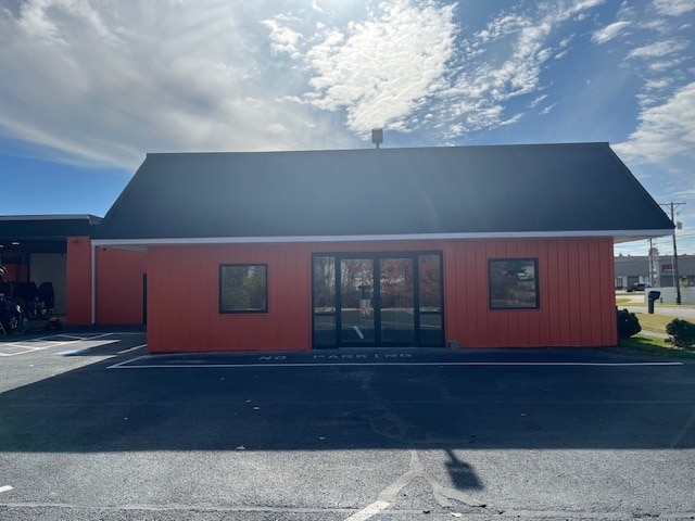 1313 Newton Ave, Evansville, IN for lease - Building Photo - Image 2 of 8