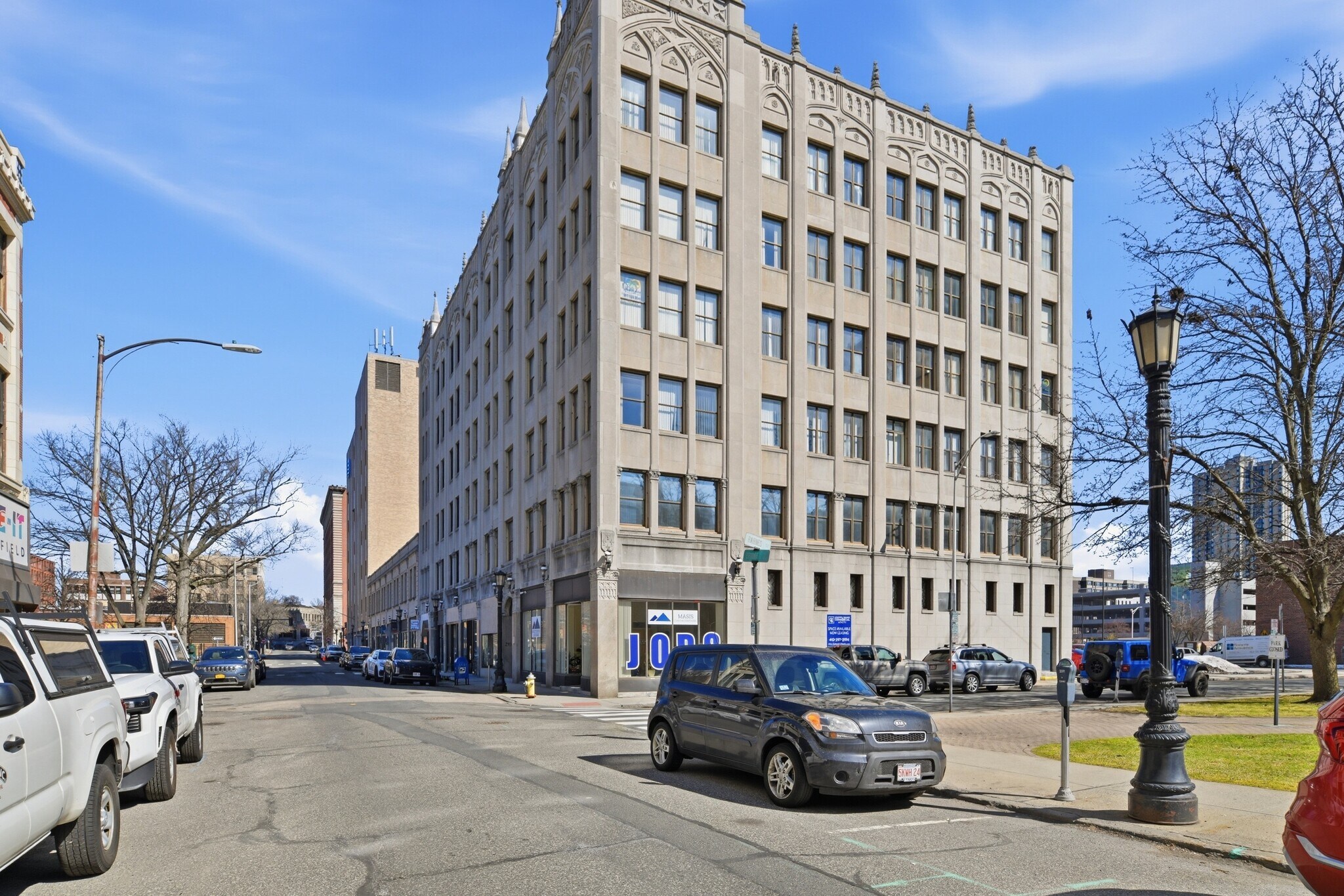 289-307 Bridge St, Springfield, MA à vendre Photo principale- Image 1 de 18