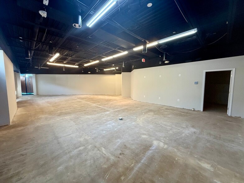 11750 Business Park Dr, Waldorf, MD for lease - Building Photo - Image 2 of 16