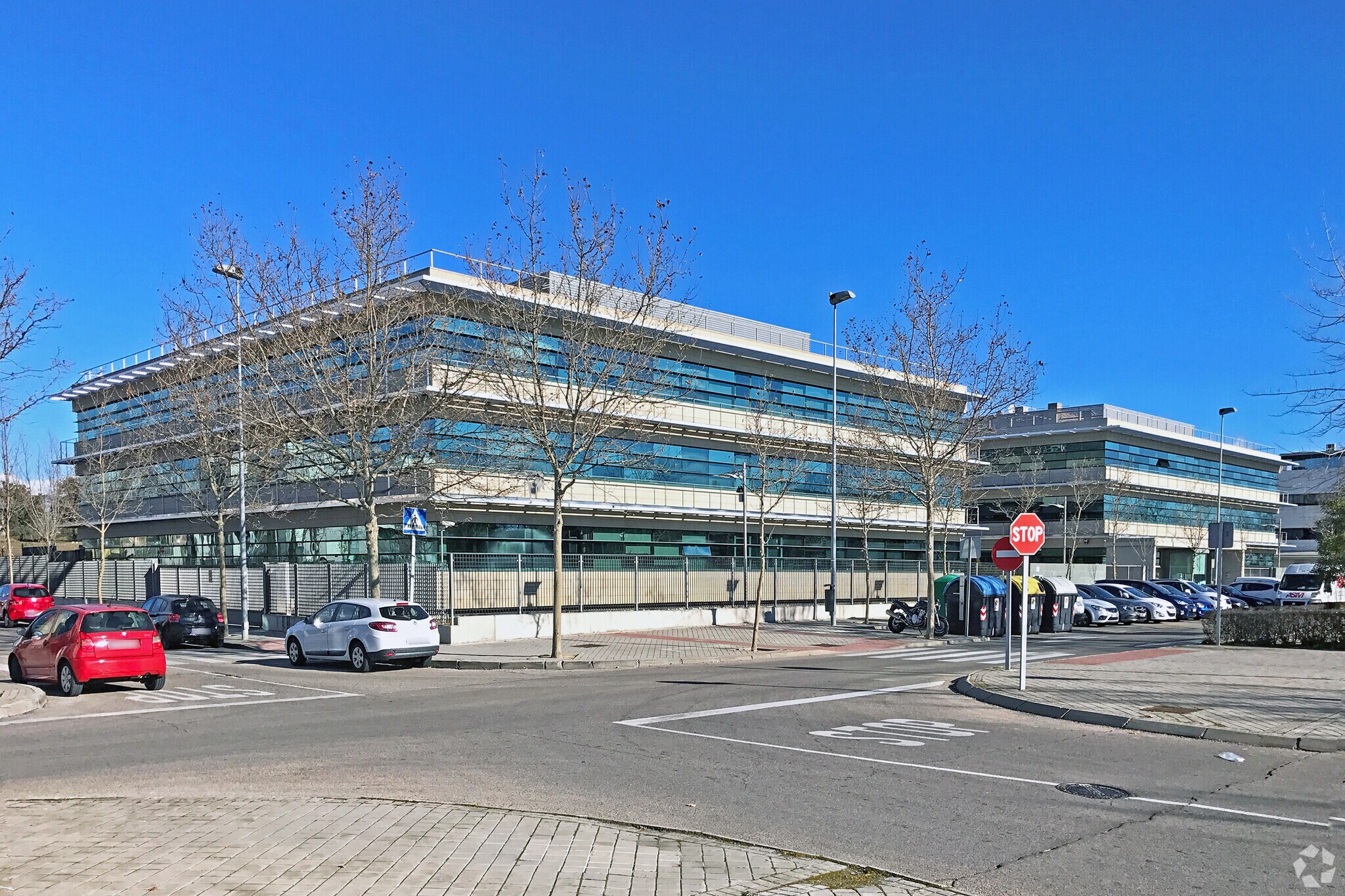 Office in Las Rozas de Madrid, Madrid for lease Building Photo- Image 1 of 3