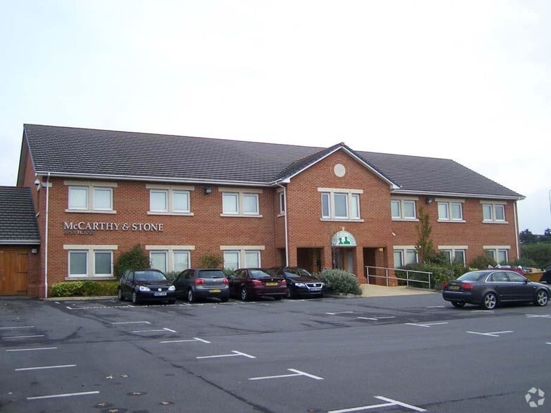 Turner Dr, Yate à vendre - Photo du bâtiment - Image 2 de 3