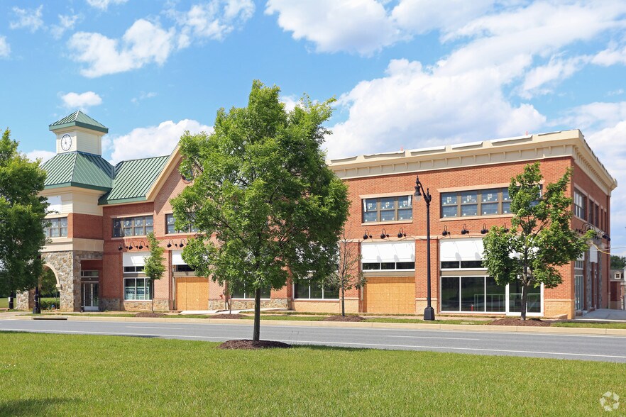 3530 Sugarloaf Pky, Frederick, MD à louer - Photo du bâtiment - Image 3 de 14