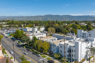4406 Cahuenga Blvd, Toluca Lake, CA - Aérien  Vue de la carte