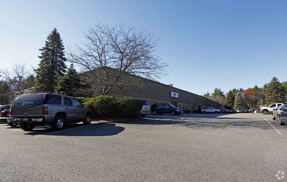 10 Cornell Pl, Wilmington, MA for lease - Primary Photo - Image 1 of 4