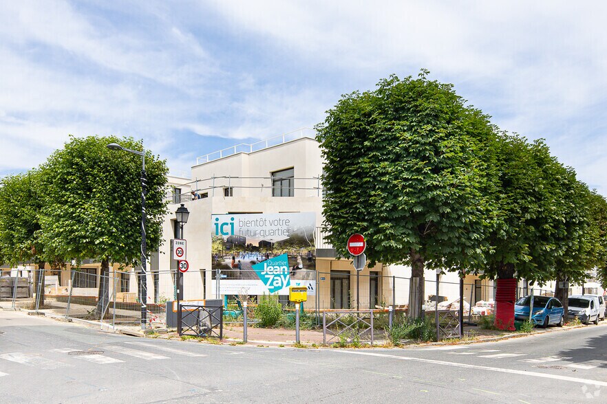 Commerce de détail dans Antony à louer - Photo du bâtiment - Image 3 de 3