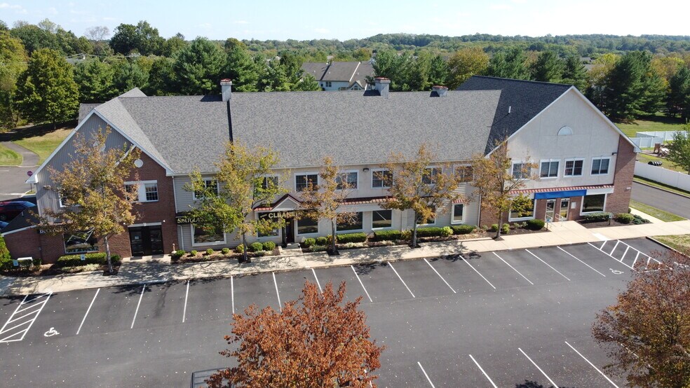 5175 Cold Spring Creamery Rd, Doylestown, PA à louer - Photo principale - Image 1 de 8