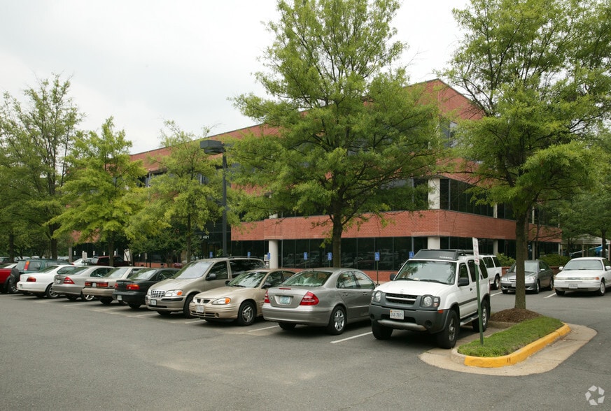 10461 White Granite Dr, Oakton, VA for lease - Building Photo - Image 2 of 9