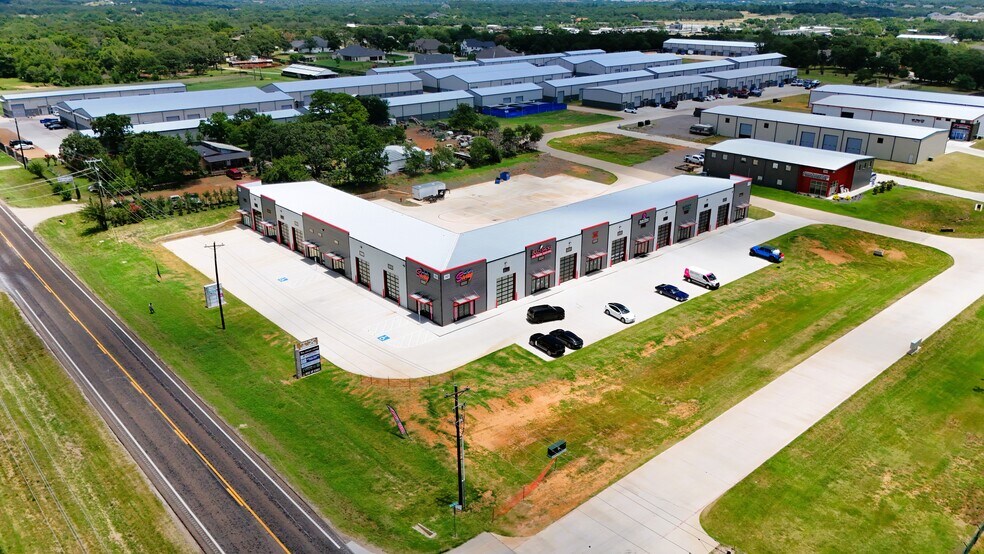 1921 Business Park Blvd, Argyle, TX à louer - Aérien - Image 1 de 7