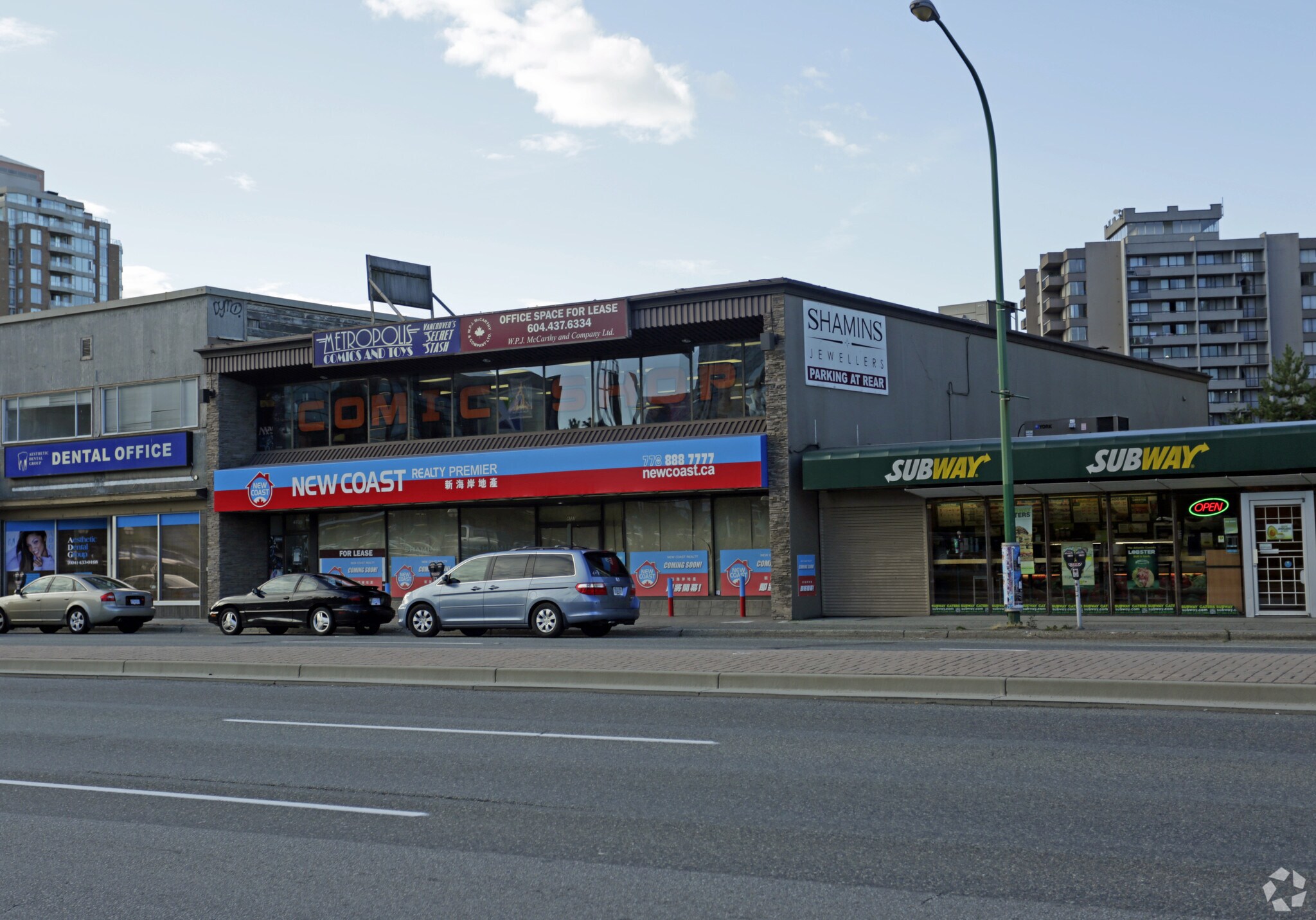 4735-4737 Kingsway, Burnaby, BC à vendre Photo principale- Image 1 de 1