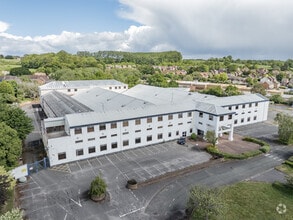 31 Turnpike Rd, Newbury, BKS - Aerial  map view - Image1