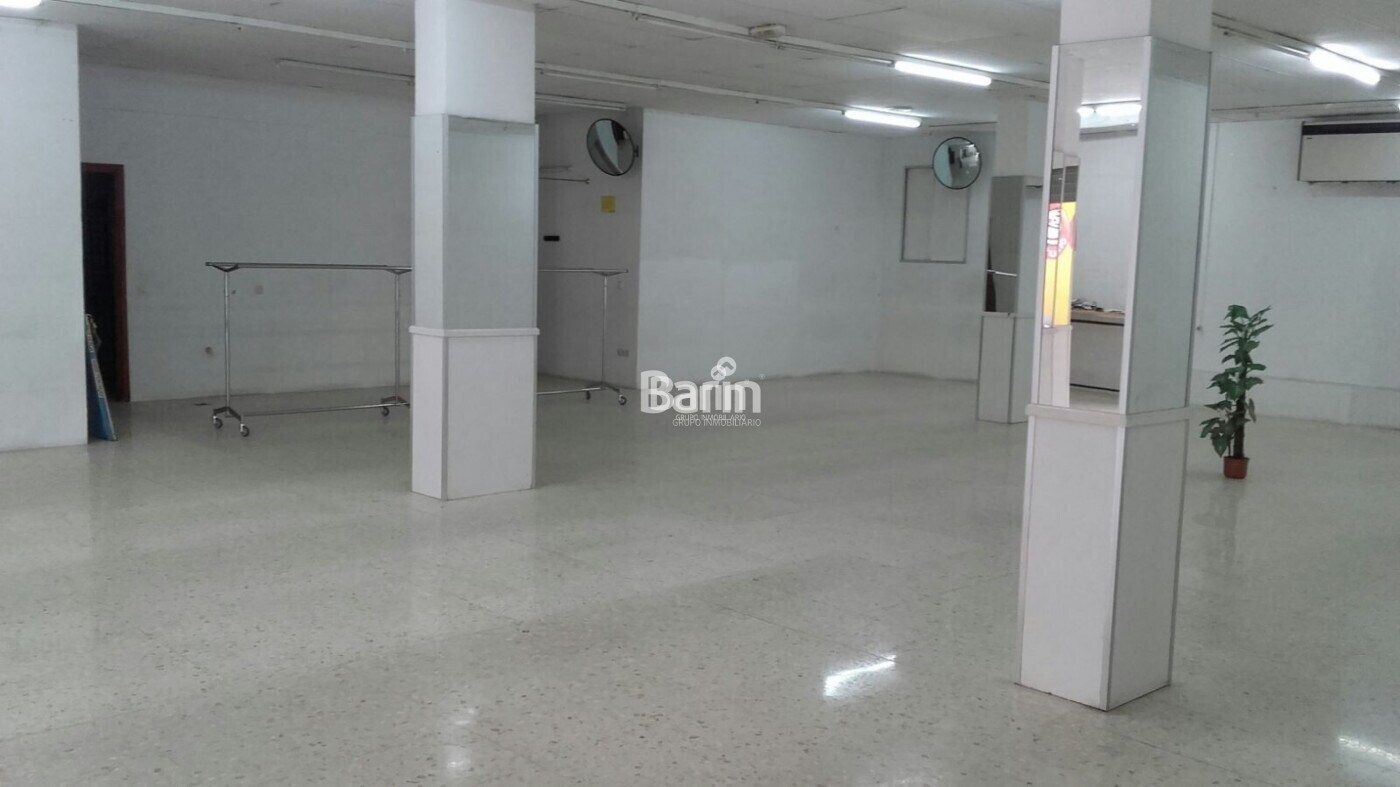 Retail in Córdoba, Córdoba for sale Interior Photo- Image 1 of 4