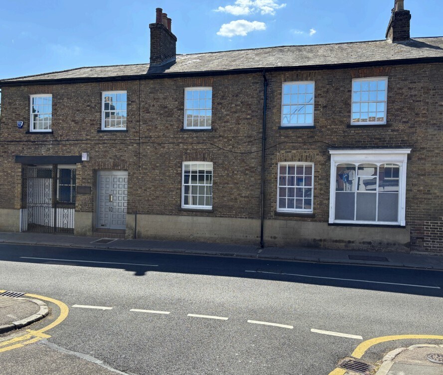 30-32 Church St, Rickmansworth for sale Building Photo- Image 1 of 2