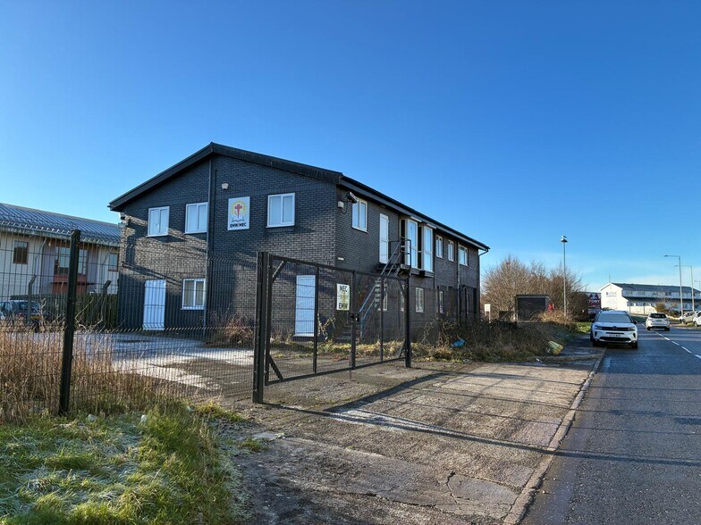 South Rd, Bridgend à vendre - Photo du bâtiment - Image 2 de 5