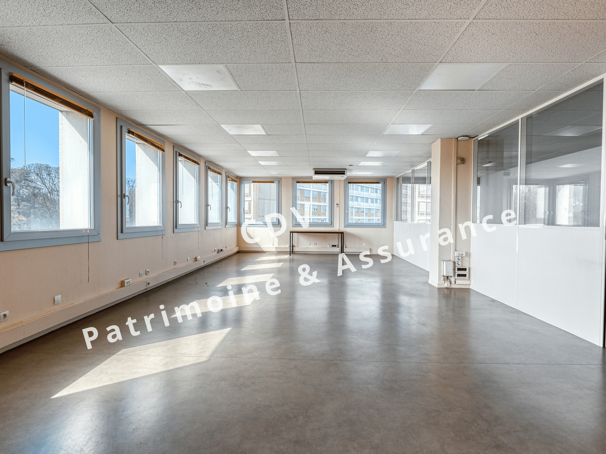 191 C Avenue Saint-Exupéry, Bron à louer Photo intérieure- Image 1 de 11