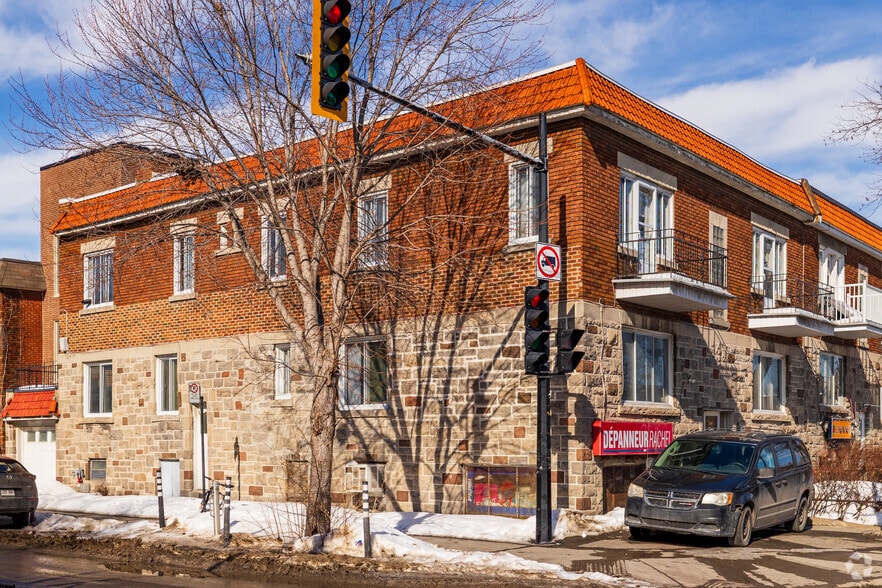 3871 Rue Rachel E E, Montréal, QC for sale - Primary Photo - Image 1 of 3