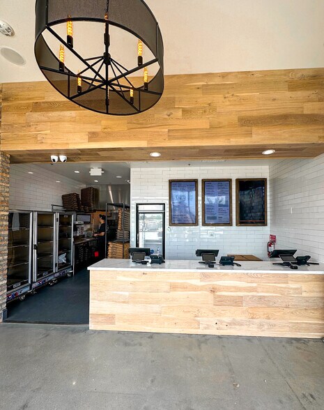 2110 Pearland Pky, Pearland, TX à louer - Photo du bâtiment - Image 3 de 5