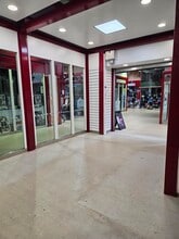 43 Market Pl, Romford for lease Interior Photo- Image 2 of 3