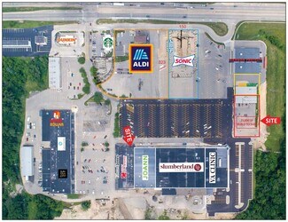 Plus de détails pour 2600 Dodge St, Dubuque, IA - Commerce de détail à louer