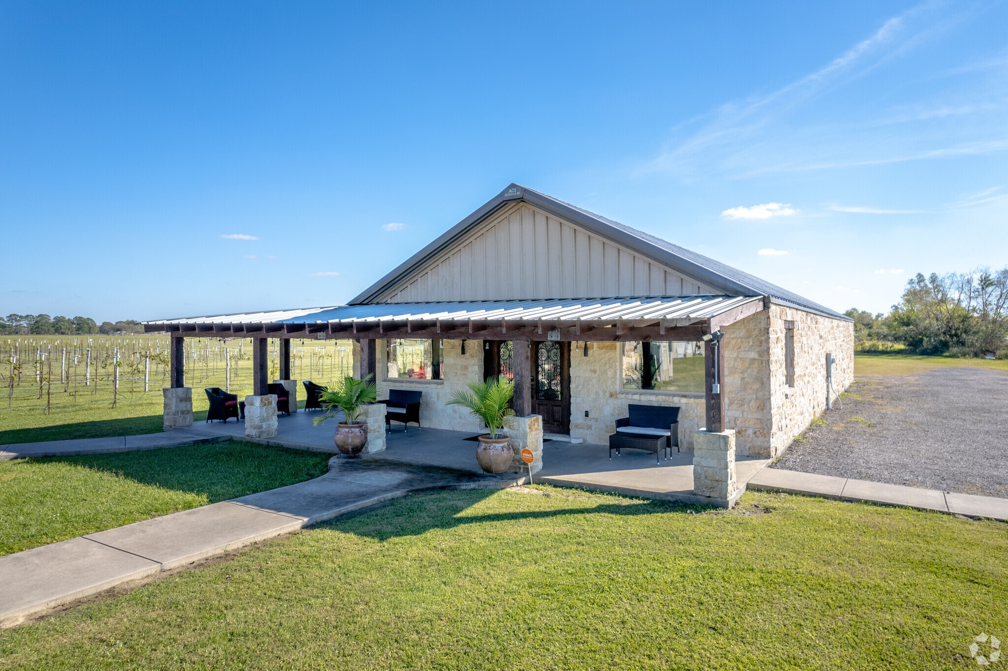 14773 Coon Rd, Winnie, TX for sale Building Photo- Image 1 of 1