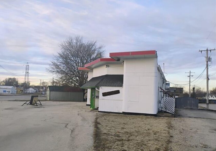 20 Chester St, Galva, IL à vendre - Photo du bâtiment - Image 3 de 3