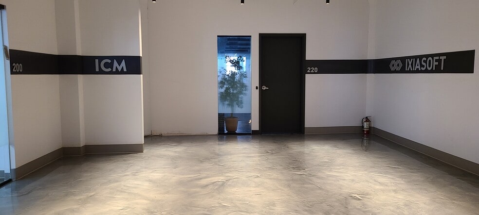 45 Ch Bates, Outremont, QC à louer - Photo intérieure - Image 2 de 12