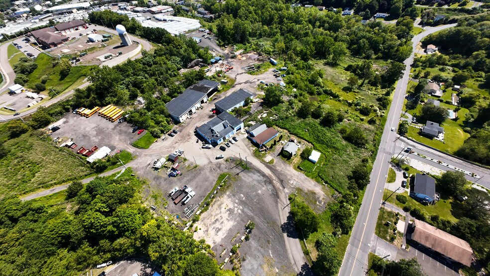 Prindle properties, Orange & West Haven portefeuille de 3 propriétés à vendre sur LoopNet.ca - Photo du bâtiment - Image 3 de 7