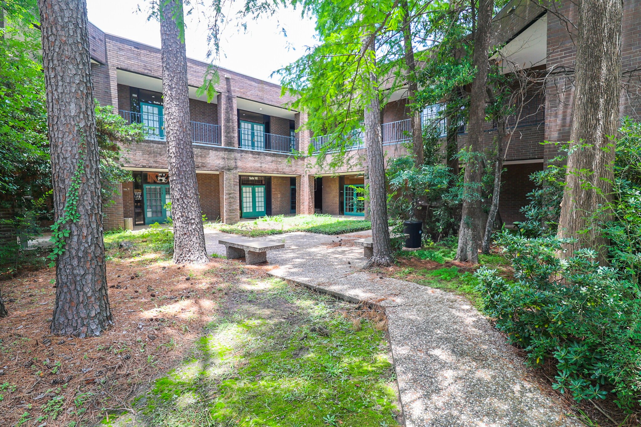 13131 Champions Dr, Houston, TX for lease Building Photo- Image 1 of 111
