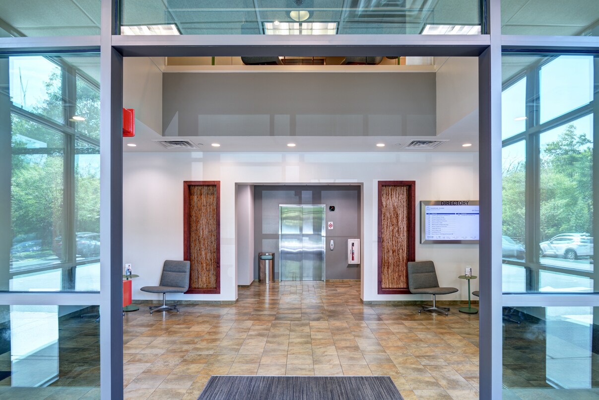 800 Bunn Dr, Princeton, NJ for lease Lobby- Image 1 of 3