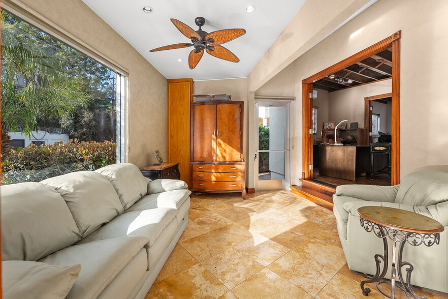 2661 Reynard Way, San Diego, CA for sale - Building Photo - Image 3 of 9