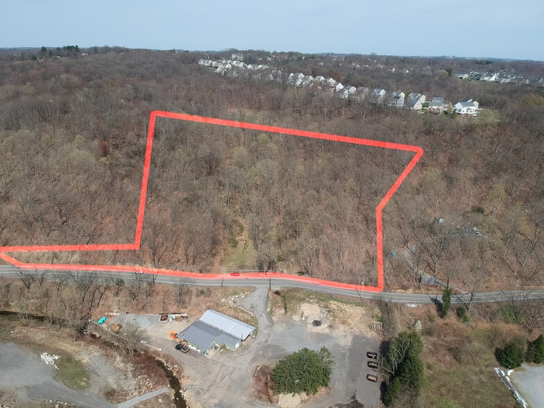 00 Mt Nebo Rd, Pittsburgh, PA for sale - Aerial - Image 2 of 12