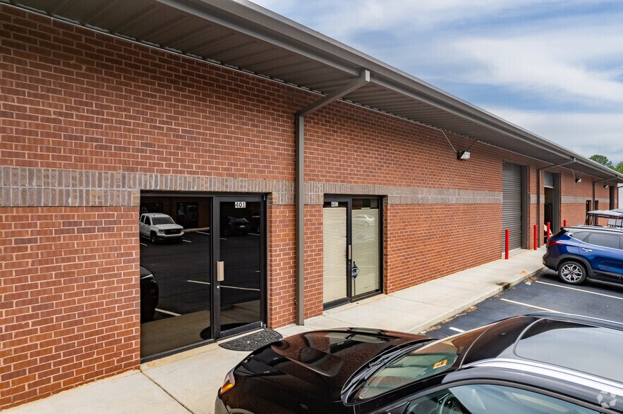 741 Harry McCarty Rd, Bethlehem, GA à louer - Photo du bâtiment - Image 2 de 25