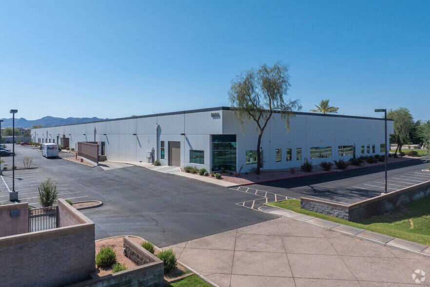 8930 S Beck Ave, Tempe, AZ à louer - Photo principale - Image 1 de 24