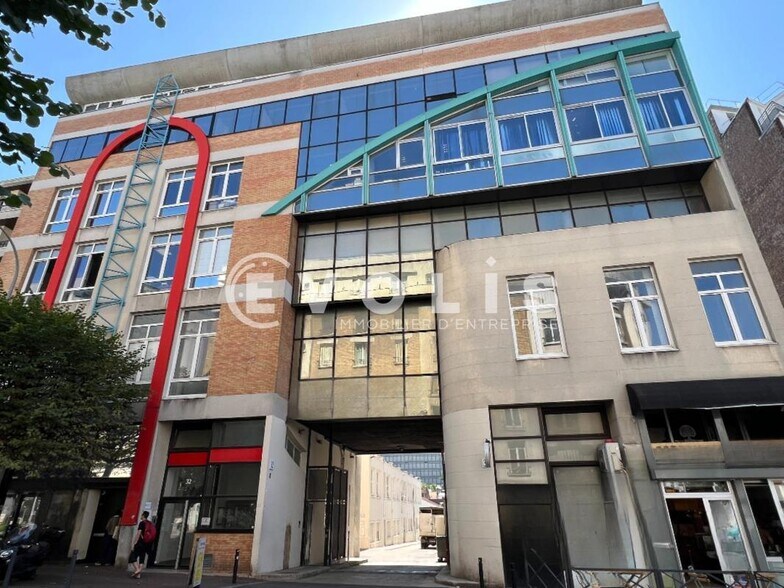Flex dans Montreuil à louer - Photo du bâtiment - Image 1 de 7