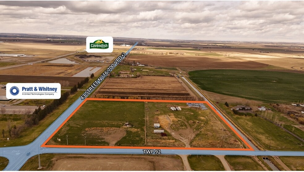 212068 Township Road 92, Lethbridge County, AB à vendre - Photo du bâtiment - Image 2 de 5