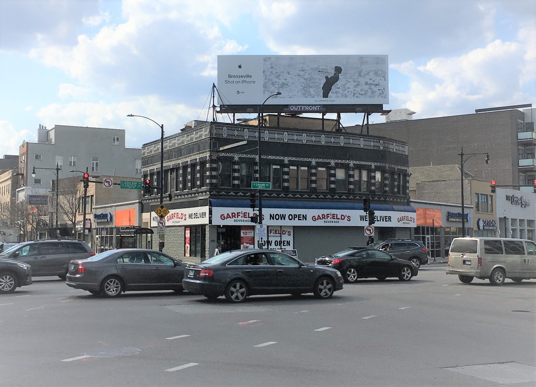 3200-3206 N Lincoln Ave, Chicago, IL for lease Primary Photo- Image 1 of 9