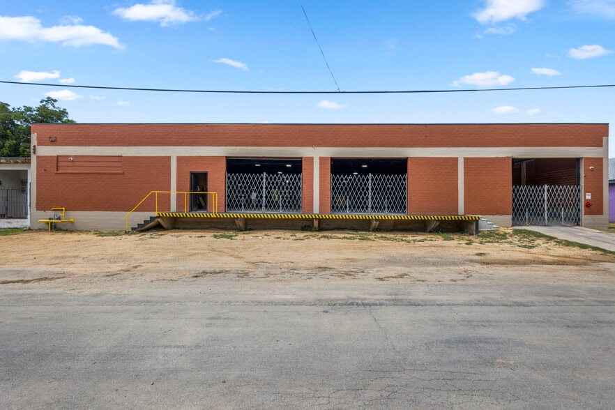 1027 Morales St, San Antonio, TX à vendre - Photo du bâtiment - Image 3 de 4