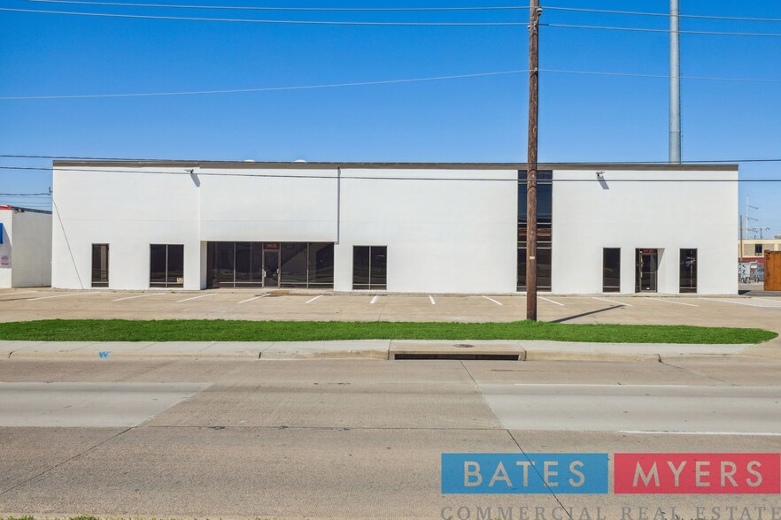 9525 & 9535 Skillman St, Dallas, TX for lease - Building Photo - Image 2 of 17