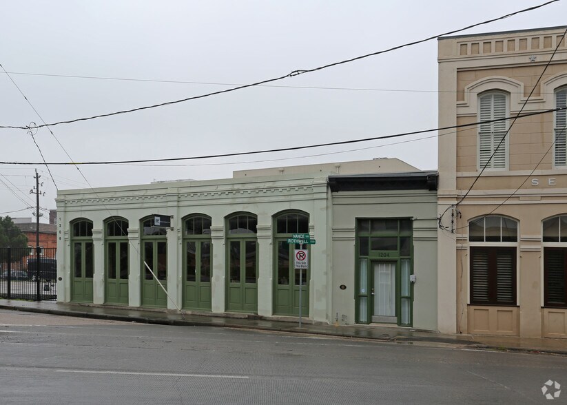 1204 Nance St, Houston, TX à vendre - Photo principale - Image 1 de 2