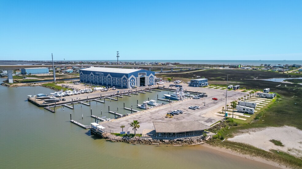 827 Gulf Rd, Freeport, TX à vendre - Photo du bâtiment - Image 3 de 5