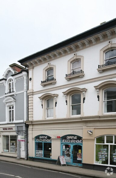 2-2A East St, Havant for sale - Building Photo - Image 2 of 12