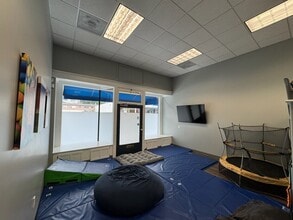 629-639 S B St, San Mateo, CA for lease Interior Photo- Image 2 of 12
