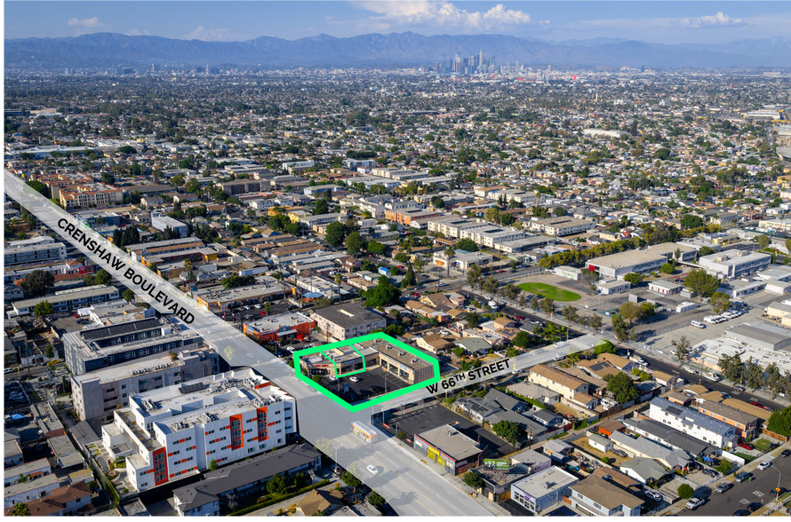 6520-6534 Crenshaw Blvd, Los Angeles, CA for lease - Building Photo - Image 1 of 3