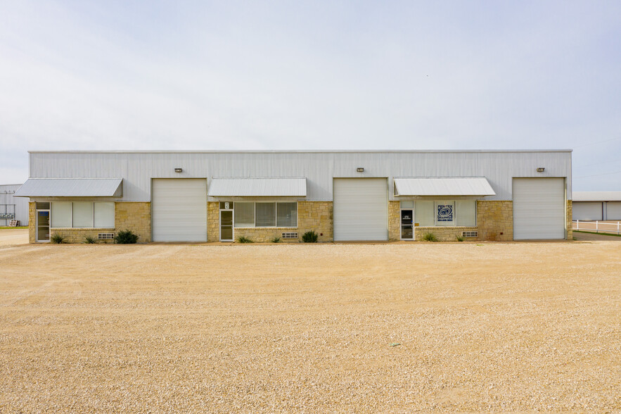 5427 N State Highway 6, Waco, TX à vendre - Photo du bâtiment - Image 1 de 1