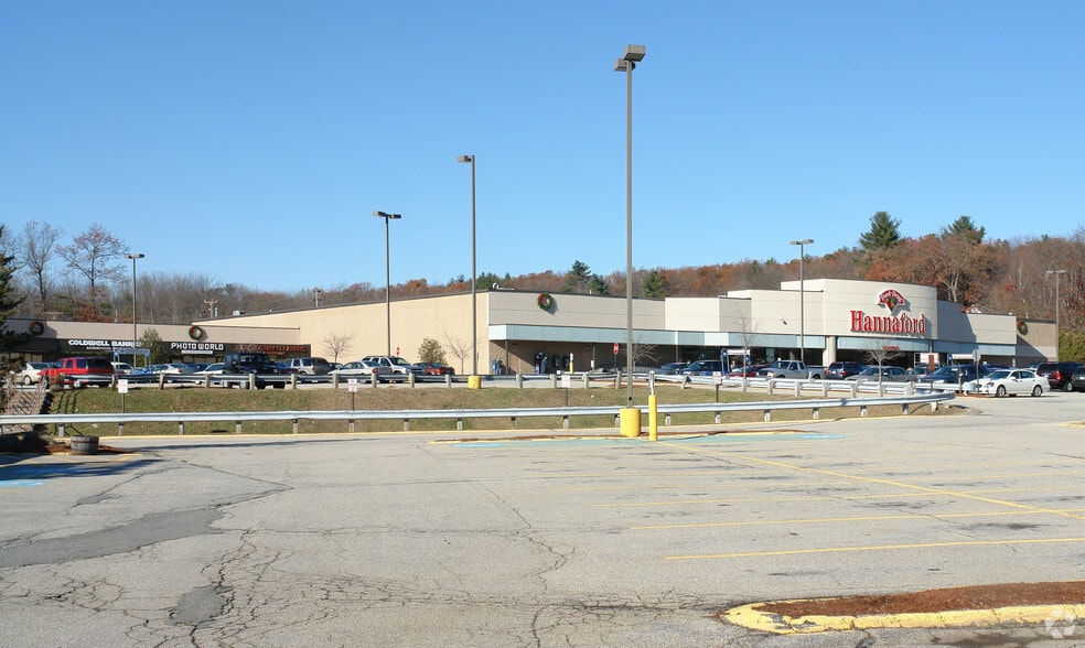 79 Bicentennial Dr, Manchester, NH for lease - Primary Photo - Image 1 of 8