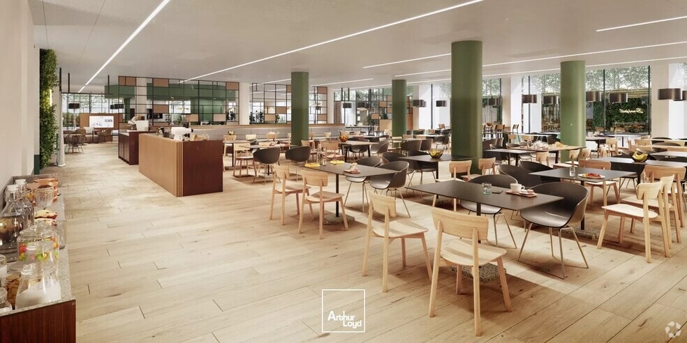 1 Rue Stephenson, Montigny-le-Bretonneux for lease - Interior Photo - Image 3 of 12