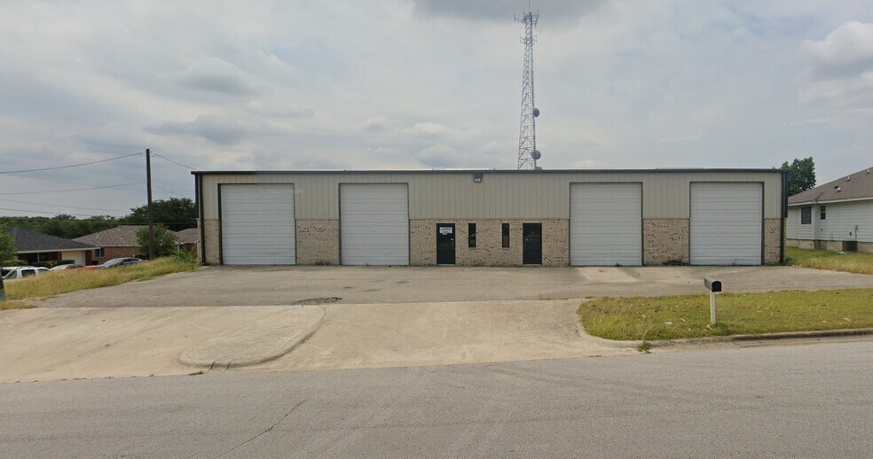2501 Saulsbury Dr, Temple, TX à louer - Photo du bâtiment - Image 1 de 1