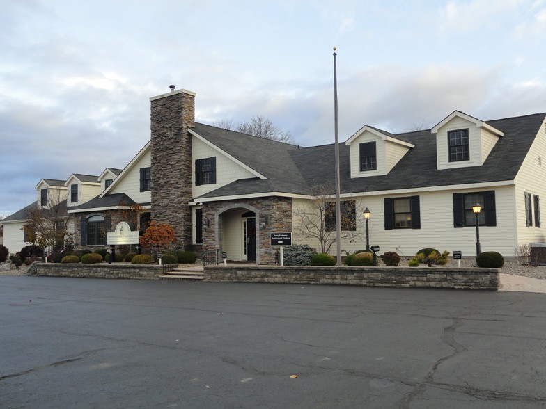4500 Pewter Ln, Manlius, NY for lease - Building Photo - Image 2 of 4