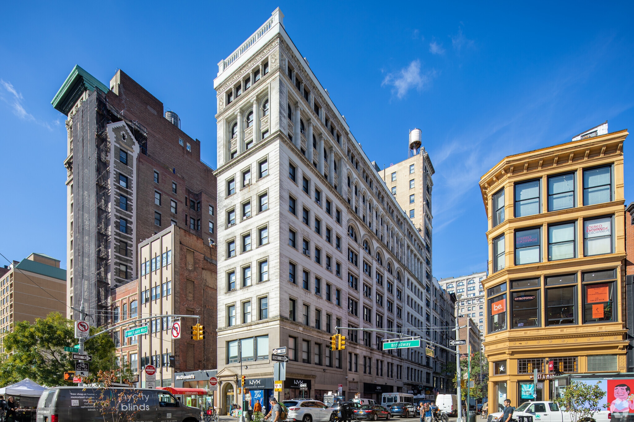 41 Union Sq W, New York, NY à louer Photo du bâtiment- Image 1 de 12