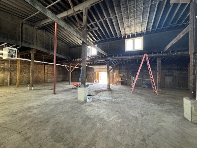 1616 Rowan St, Louisville, KY for lease Interior Photo- Image 1 of 7