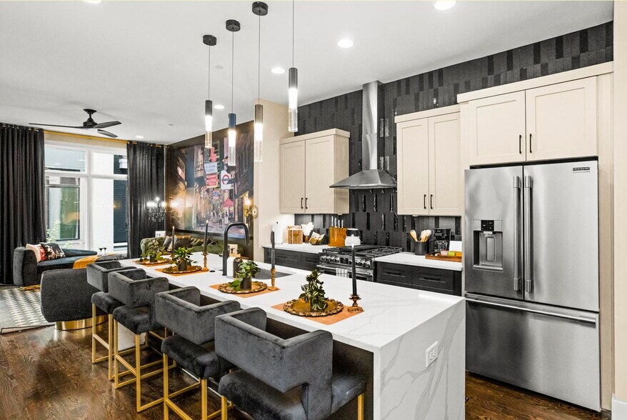 1015 Rev Dr Enoch Jones Blvd, Nashville, TN à vendre - Photo du bâtiment - Image 2 de 6